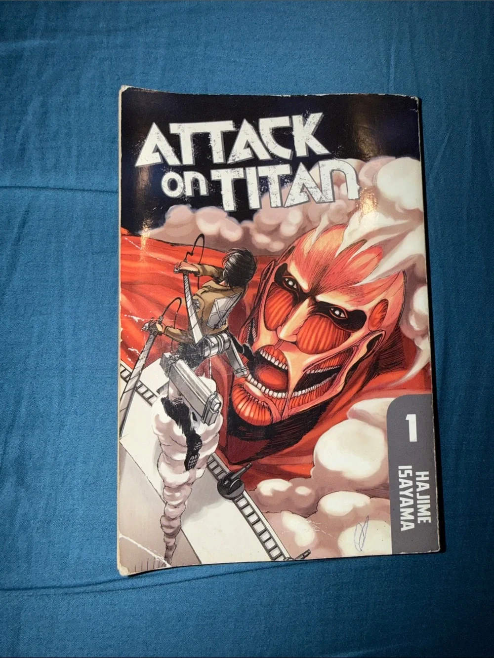 Attack on Titan Volume 1 Manga - Blue Cover